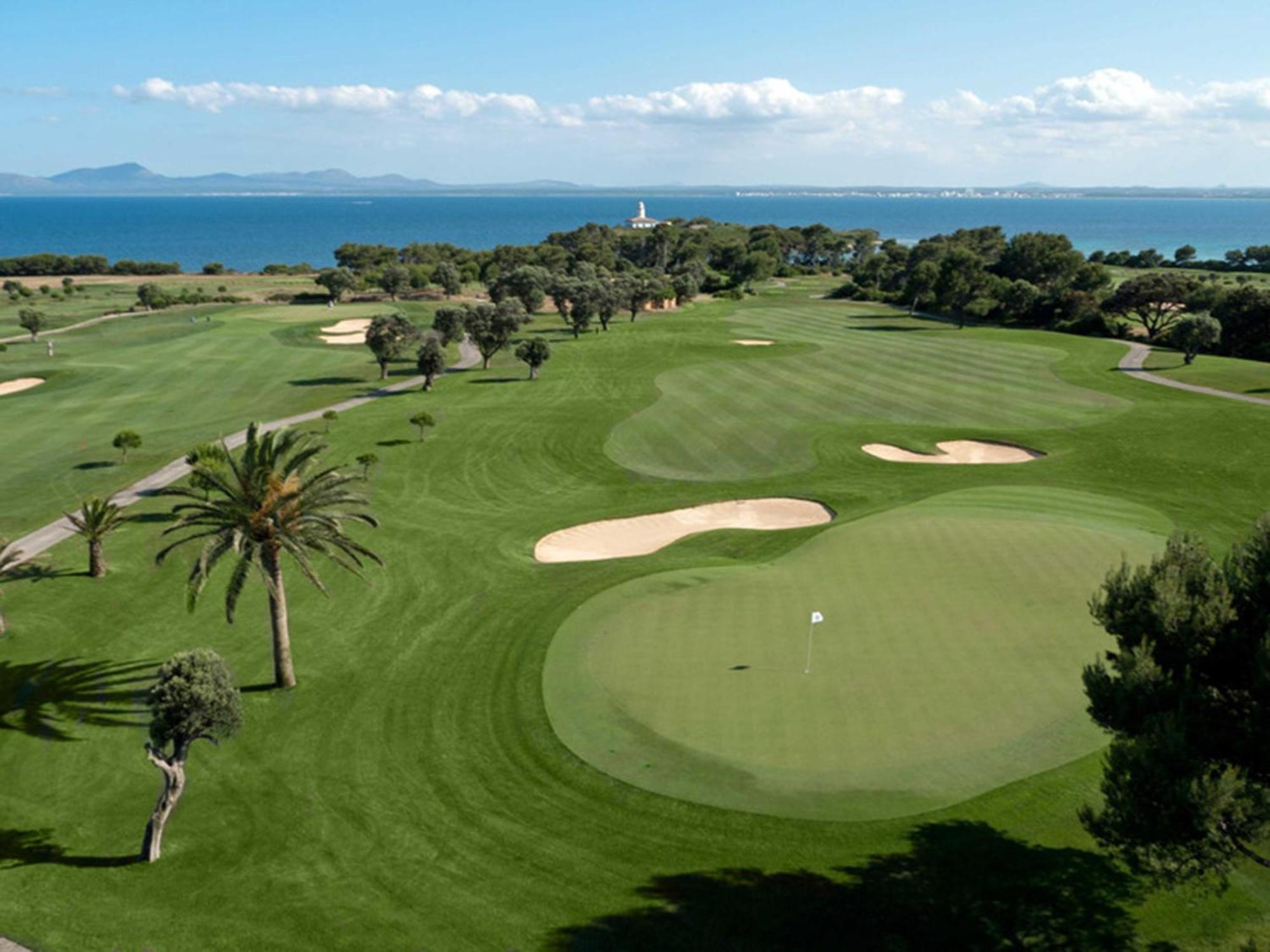 Alcanada Torre Mayor, Solo 50 Metros Del Mar アルクディア エクステリア 写真